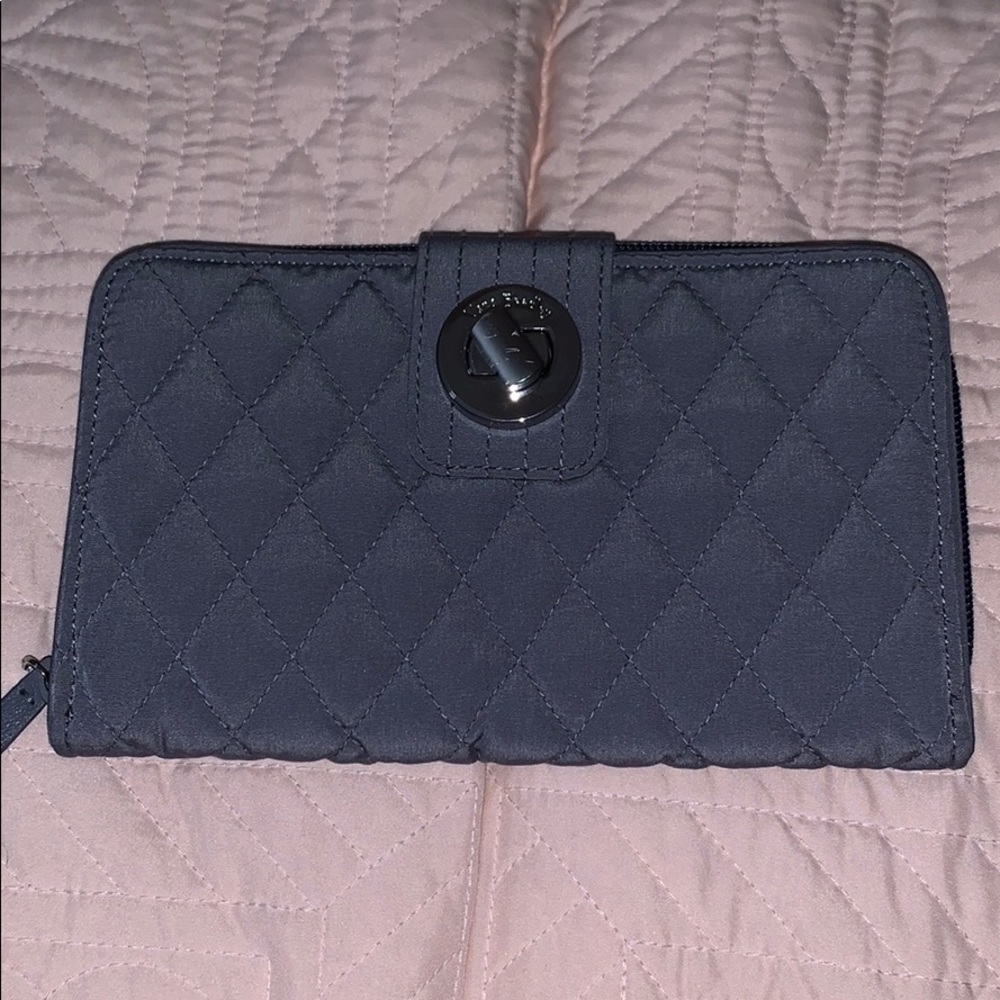 💲SOLD 💲 NEVER USED Vera Bradley Wallet